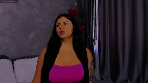 Giulia online show from July 2, 2026, 3:56 am