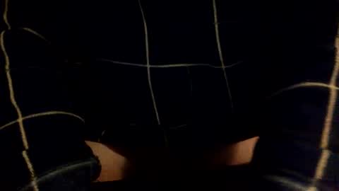 giutomma930394 online show from November 16, 2025, 11:27 am