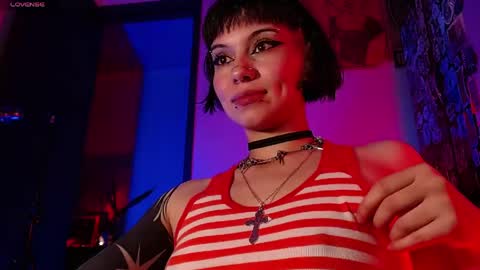 Nice to meet you my name is Heyli  online show from June 5, 2026, 5:36 am