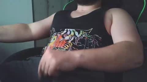 Snapshot of givemeitniceandslow chatting on December 3, 2024, 9:00 am JuicyThickkkDaddy online show from December 3, 2024, 9:00 am