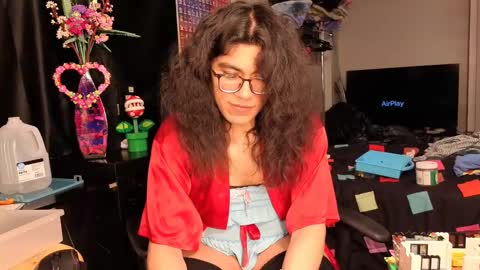 glaceon9 online show from March 9, 2025, 12:42 am