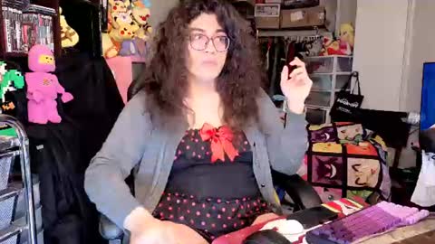 glaceon9 online show from June 18, 2026, 2:23 am