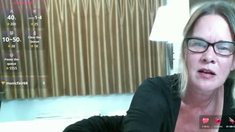 Gwendolyn online show from September 14, 2025, 1:16 am