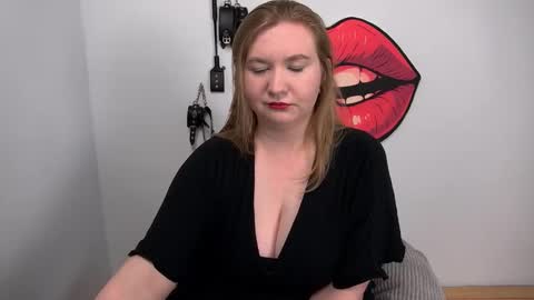 Nikki online show from September 13, 2025, 11:32 am