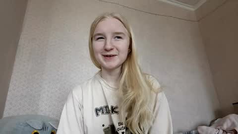 Laura online show from April 14, 2026, 7:14 am