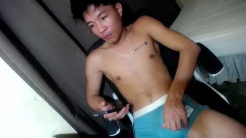 glenndou_daxs online show from October 10, 2025, 11:20 am