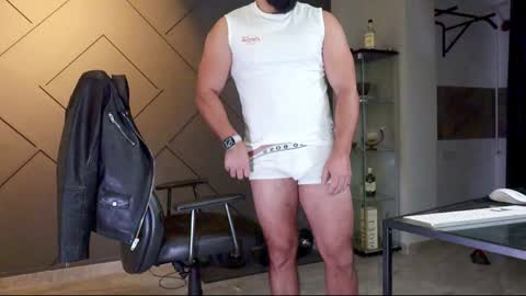 Matthew .. for short call me Matt online show from January 12, 2025, 4:10 am