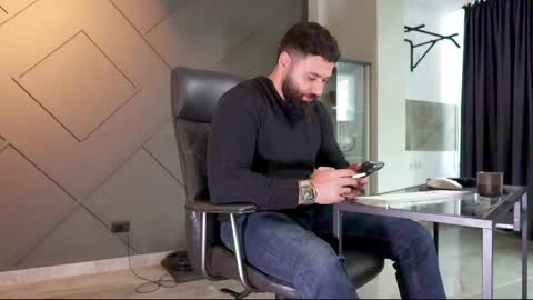 Matthew .. for short call me Matt online show from February 10, 2025, 10:53 am