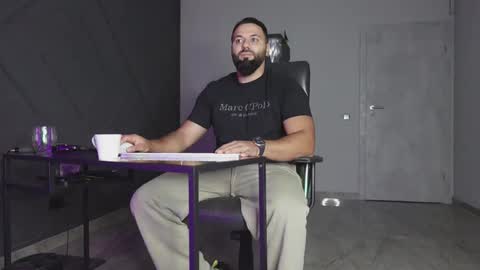 Matthew .. for short call me Matt online show from October 18, 2025, 5:57 pm