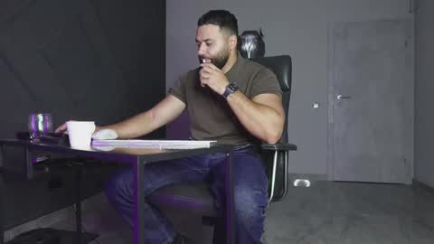 Matthew .. for short call me Matt online show from October 21, 2025, 7:14 pm