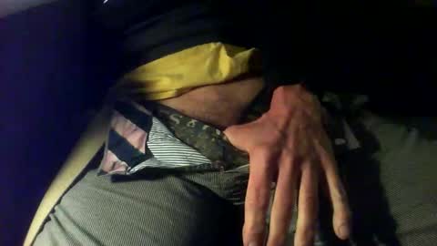 Snapshot of glimmertwins11 chatting on October 21, 2025, 8:53 pm glimmertwins11 online show from October 21, 2025, 8:53 pm