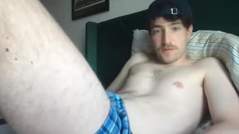 Snapshot of gliss55 chatting on June 1, 2026, 9:49 pm Gliss online show from June 1, 2026, 9:49 pm