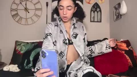 Baby Bimbo online show from February 12, 2025, 5:58 pm