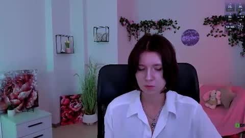Snapshot of gloria_bubble chatting on July 28, 2026, 11:17 am your dream online show from July 28, 2026, 11:17 am
