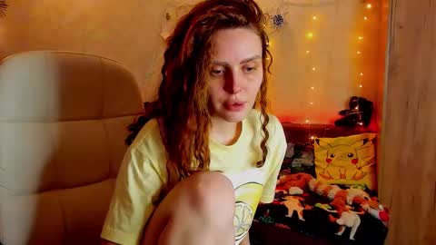 Gloria Wood online show from January 5, 2025, 6:56 pm