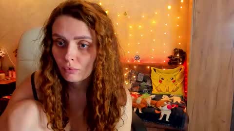 Gloria Wood online show from January 8, 2025, 10:16 pm