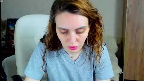 Snapshot of gloria_wood chatting on June 26, 2026, 3:49 pm Gloria Wood online show from June 26, 2026, 3:49 pm