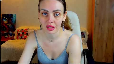 Snapshot of gloria_wood chatting on July 6, 2026, 3:58 pm Gloria Wood online show from July 6, 2026, 3:58 pm