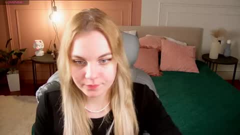 Margo online show from April 23, 2026, 1:07 am