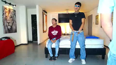 THOMAS AND DAMIAND online show from August 2, 2026, 12:36 pm