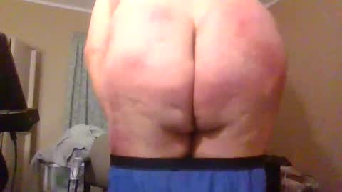 IDKIDCIDGAF online show from April 21, 2026, 12:34 am