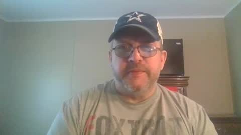 IDKIDCIDGAF online show from April 22, 2026, 6:09 pm