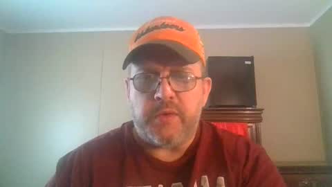 Snapshot of gobey33 chatting on April 23, 2026, 5:48 pm IDKIDCIDGAF online show from April 23, 2026, 5:48 pm