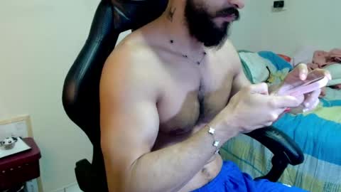 god hunkules online show from May 21, 2026, 4:14 pm