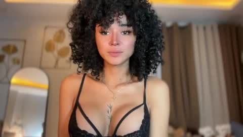 Snapshot of goddess_alexa1 chatting on February 6, 2026, 4:17 am alexa online show from February 6, 2026, 4:17 am