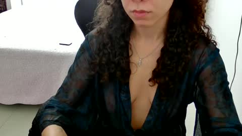 Snapshot of goddess_artemis_ chatting on June 17, 2026, 2:51 pm Fauna online show from June 17, 2026, 2:51 pm