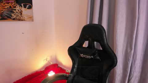 goddess_eli77 online show from September 11, 2025, 1:39 am