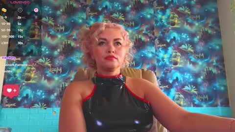 Snapshot of goddess_isabella11 chatting on September 10, 2025, 3:50 am Mrs. Isabella online show from September 10, 2025, 3:50 am