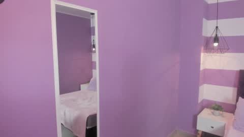 M A R T I N A  online show from December 3, 2024, 8:28 pm