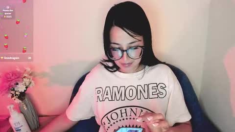 M A R T I N A  online show from November 25, 2025, 12:21 am