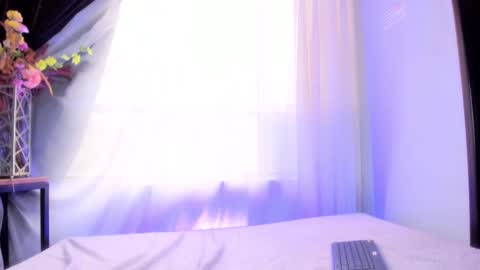 Julieta online show from February 10, 2025, 9:58 pm