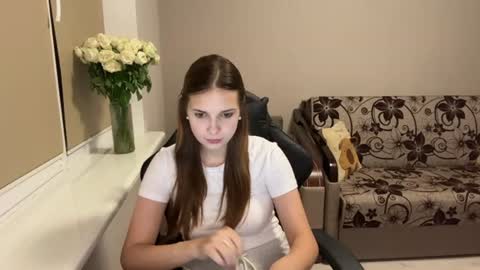 Snapshot of goddesskate_ chatting on July 4, 2026, 8:37 pm Kate online show from July 4, 2026, 8:37 pm