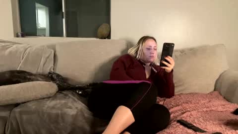 GoddessMayvn online show from February 2, 2025, 9:40 am