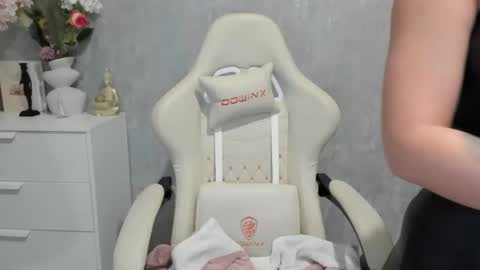 Mistress online show from March 29, 2026, 5:13 pm