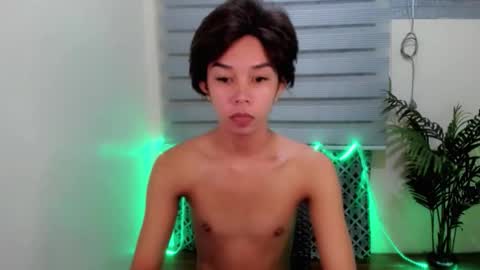 JENNIFER online show from December 22, 2025, 10:45 am