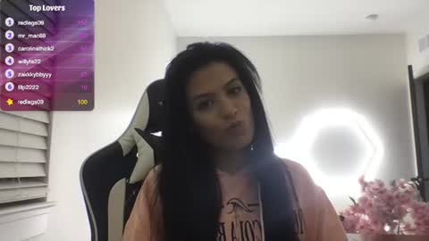 Goddess Reyna  online show from June 24, 2026, 2:32 am