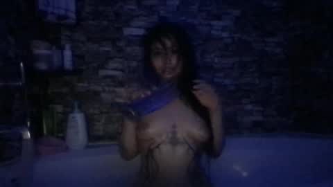 goddesssbaby online show from April 25, 2026, 9:01 am