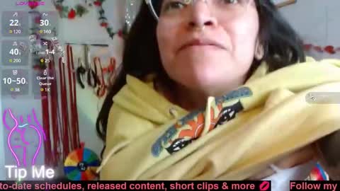 goddessultraviolet online show from March 9, 2025, 6:21 pm