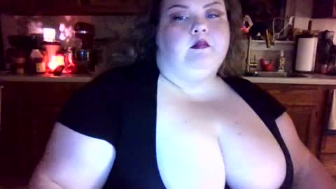 Snapshot of godessisabella chatting on July 14, 2026, 5:12 am godessisabella online show from July 14, 2026, 5:12 am