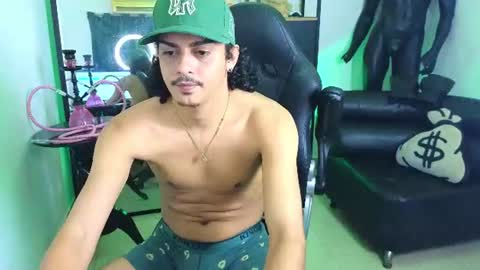 Snapshot of godiegogoxxx chatting on June 13, 2026, 1:25 am Diego online show from June 13, 2026, 1:25 am
