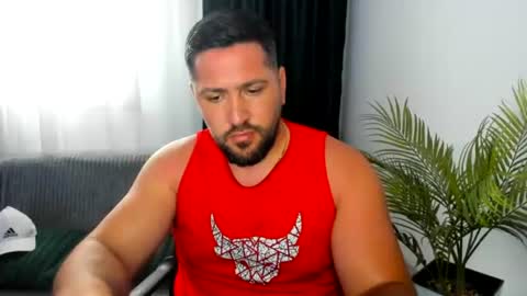 gold_alpha_boy online show from July 13, 2026, 2:42 pm