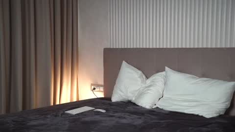 Olivia online show from February 7, 2025, 9:37 am