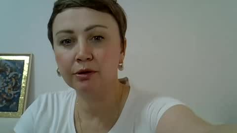Snapshot of golden_kessie chatting on June 17, 2026, 6:16 am golden_kessie online show from June 17, 2026, 6:16 am