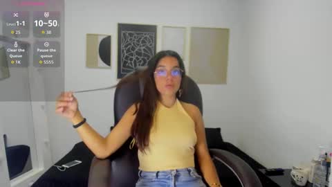 golden_muse online show from February 16, 2026, 12:34 pm