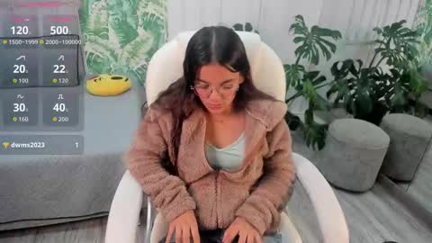 golden_muse online show from February 17, 2026, 12:34 pm