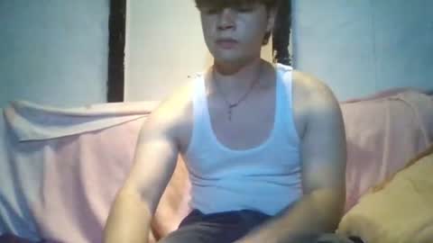 Snapshot of goldenboy207 chatting on July 21, 2026, 5:48 pm goldenboy207 online show from July 21, 2026, 5:48 pm